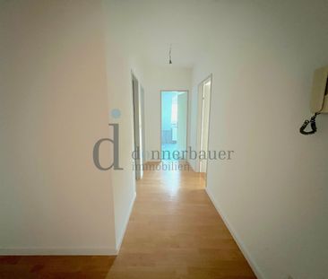 Lichtdurchflutete Dachgeschosswohnung – ab sofort einziehen! - Foto 6