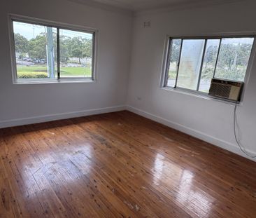 2 Gill Ave, Liverpool, NSW 2170 - Photo 2