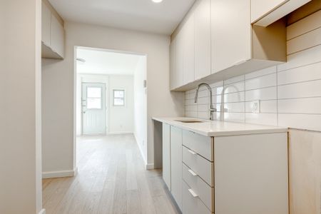 Condo for rent, Montréal (Le Sud-Ouest) - Photo 2