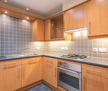 1 bedroom flat to rent - Photo 3