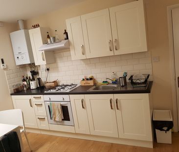 1 Bed Flat, Archway, N19 - Photo 4