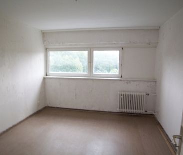 Komfortabel wohnen in Detmerode – 3 Zimmer, Loggia und Aufzug - Photo 3