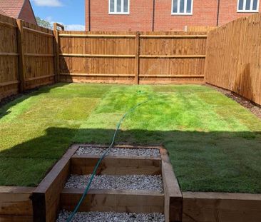 3 bedroom semi-detached house to rent - Photo 3