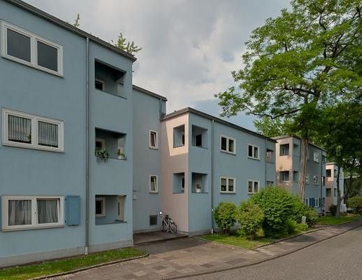 Hübsche 2-Zi.-Whg. mit sonnigem Balkon in Neudorf-Süd sucht Nachmieter- Küchenübernahme möglich! - Photo 1