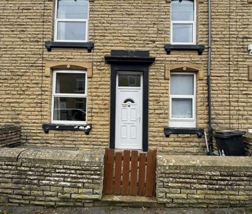 2 bedroom terraced house to rent - Photo 4