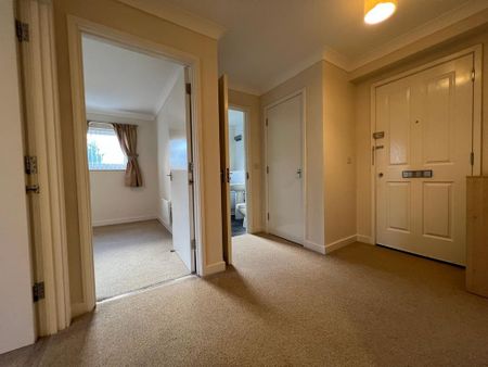 3 bedroom flat to rent - Photo 5