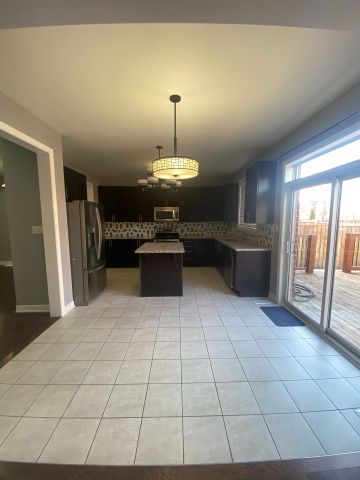 For Lease - 40 Kilkarrin Road, Brampton, Ontario - Photo 2