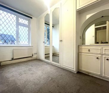 2 bedroom end of terrace house to rent - Photo 3