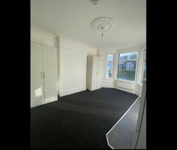 Bedsit, Springwell Avenue, NW10 - Photo 2