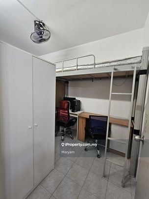 Villa Tropika, Bangi - Foto 1
