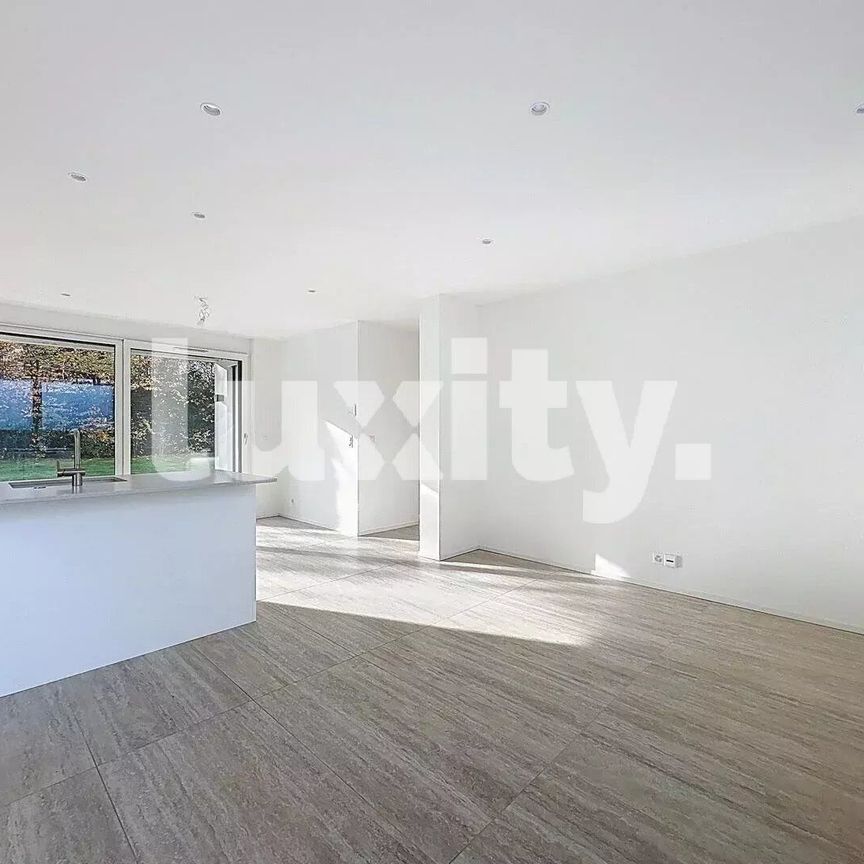 Super duplex avec jardin privatif- Calme et proximité - Foto 1