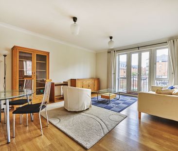 Available part-furnished from 05/12/2025 - Photo 1