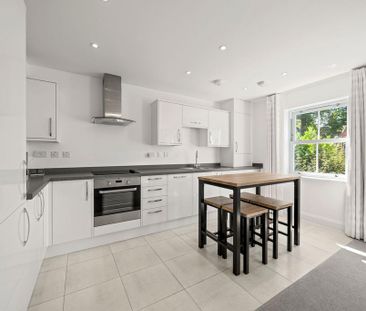 2 bedroom apartment to rent - Photo 4