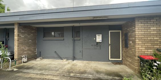 2 Bedroom Unit close to town - Photo 3