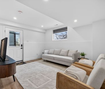For Lease - 164 BETTY ANN Drive Unit# D, Toronto, Ontario - Photo 2