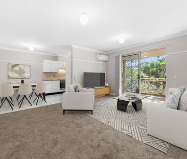 Two Bedroom room Close to all Amenities! - Photo 1