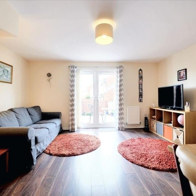 3 Bed Semi-Detached House, Terry Road, CV3 - Photo 1