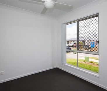 Modern Three Bedroom Duplex in Pimpama - Photo 3