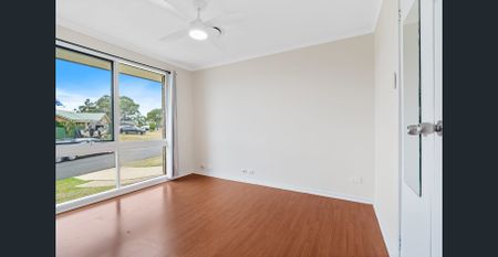 Refreshed 3-bedroom home in a quiet cul-de-sac - Photo 2