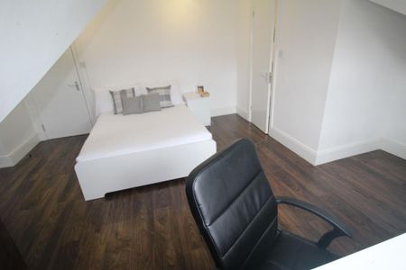 5 bedroom flat to rent - Photo 5
