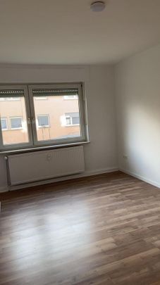 Schöne 3 Zimmerwohnung zu vermieten - Photo 1