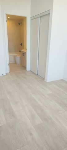 For Lease - 4878 Powers Common Unit# 517, Burlington, Ontario - Photo 2