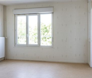 Appartement – Type 3 – 63m² – 346.68 € – LE BLANC - Photo 2