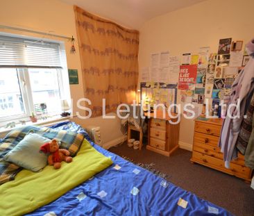 5 Bedroom Semi-Detached House for rent in Newport View - Photo 1