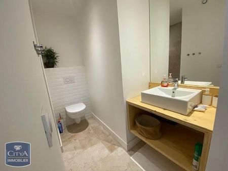 Location Appartement 3 pièces 81m² AIX EN PROVENCE 13100 - Photo 2