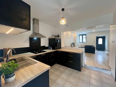 Location maison 4 pièces, 85.00m², Pomas - Photo 5