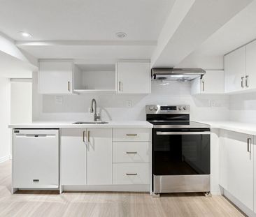 For Lease - 158 Mcroberts Avenue, Toronto, Ontario - Photo 1