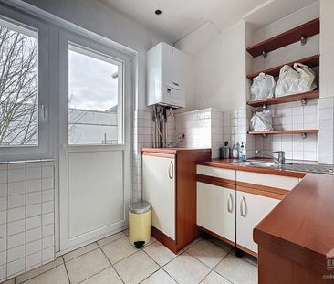 Gemeubileerde studio met mezzanine te huur in Elsene - Photo 6