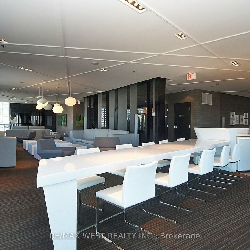 352 Front Street W #1921 - Photo 1