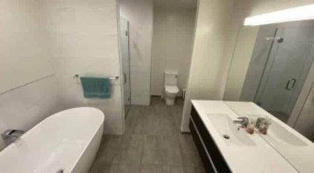 Secluded unit on Perriam - Photo 5