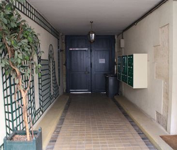 Appartement Versailles Studio 16.43 m² - Photo 5