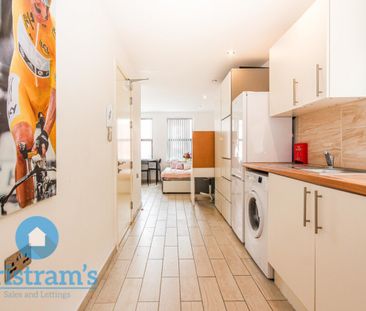 1 bed Flat for Rent - Photo 4