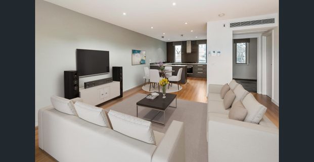 Open: Wed 26th Nov 2:30PM - 2:45PM - Photo 1