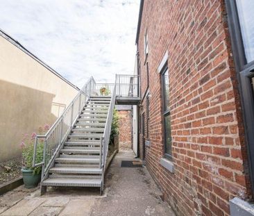 1 bedroom flat to rent - Photo 6