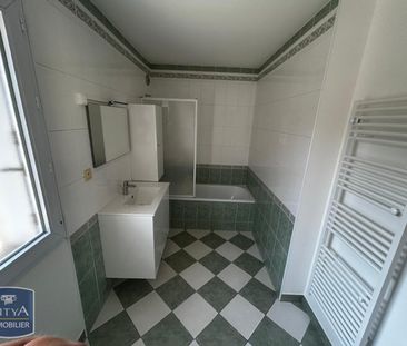 Location Appartement 3 pièces 66m² CHOLET 49300 - Photo 3