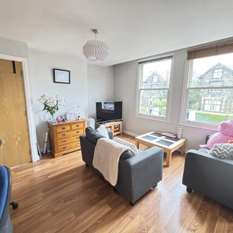 36 Flat 3 Cardigan Road, Leeds, LS6 3AG - Photo 1