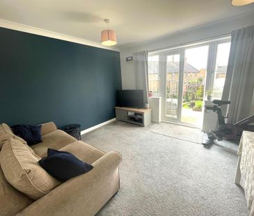 2 bedroom terraced house to rent - Photo 4