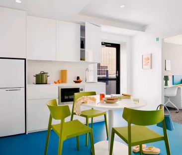 5 Bedroom Apartment(Breakfast Provided) - Photo 2