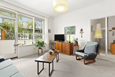 4/8 Charnwood Grove, St Kilda VIC 3182 - Apartment For Rent | Domain - Photo 2