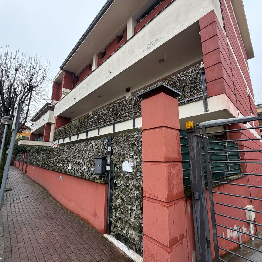 Bilocale in Via Isonzo, Bollate - Photo 1