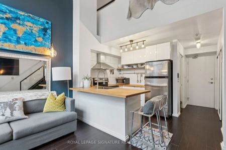 Mystic Pointe Lofts , #111 - Photo 5