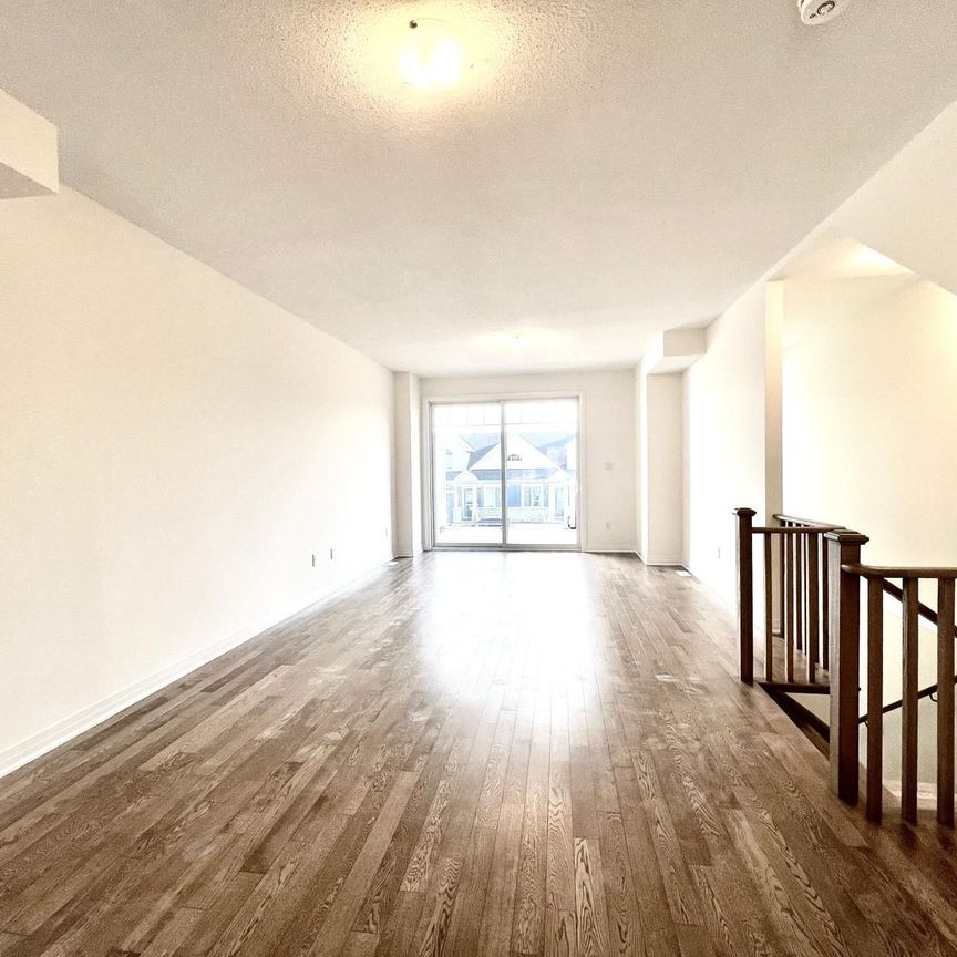 For Lease - 552 Hudson Crescent, Midland, Ontario - Photo 1