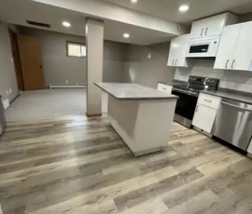 Cozy 1 Bedroom Basement Suite in Beautiful Sherwood Park Neighborho... - Photo 1