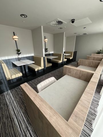 Superior Studio Floors 6-10 - Photo 4