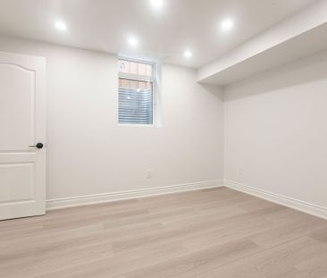 For Lease - 1182 Blueheron Boulevard Unit# Basement, Mississauga, O... - Photo 2