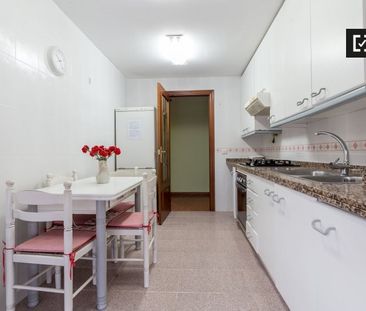 valencia, Valencian Community 46022 - Photo 3